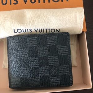 Brand New Authentic Louis Vuitton Men’s Wallet